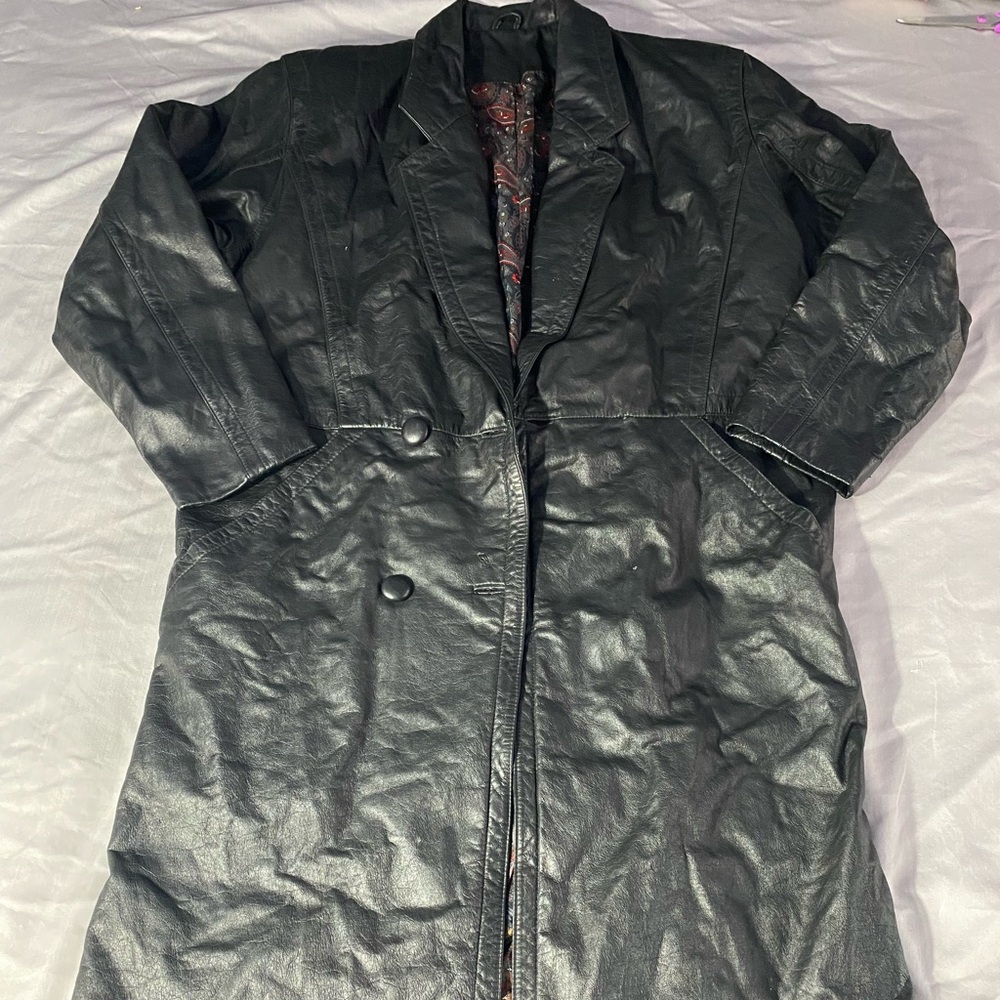 Vintage Women's Black Leather Trench Coat Paisley Lining Pockets Size Large